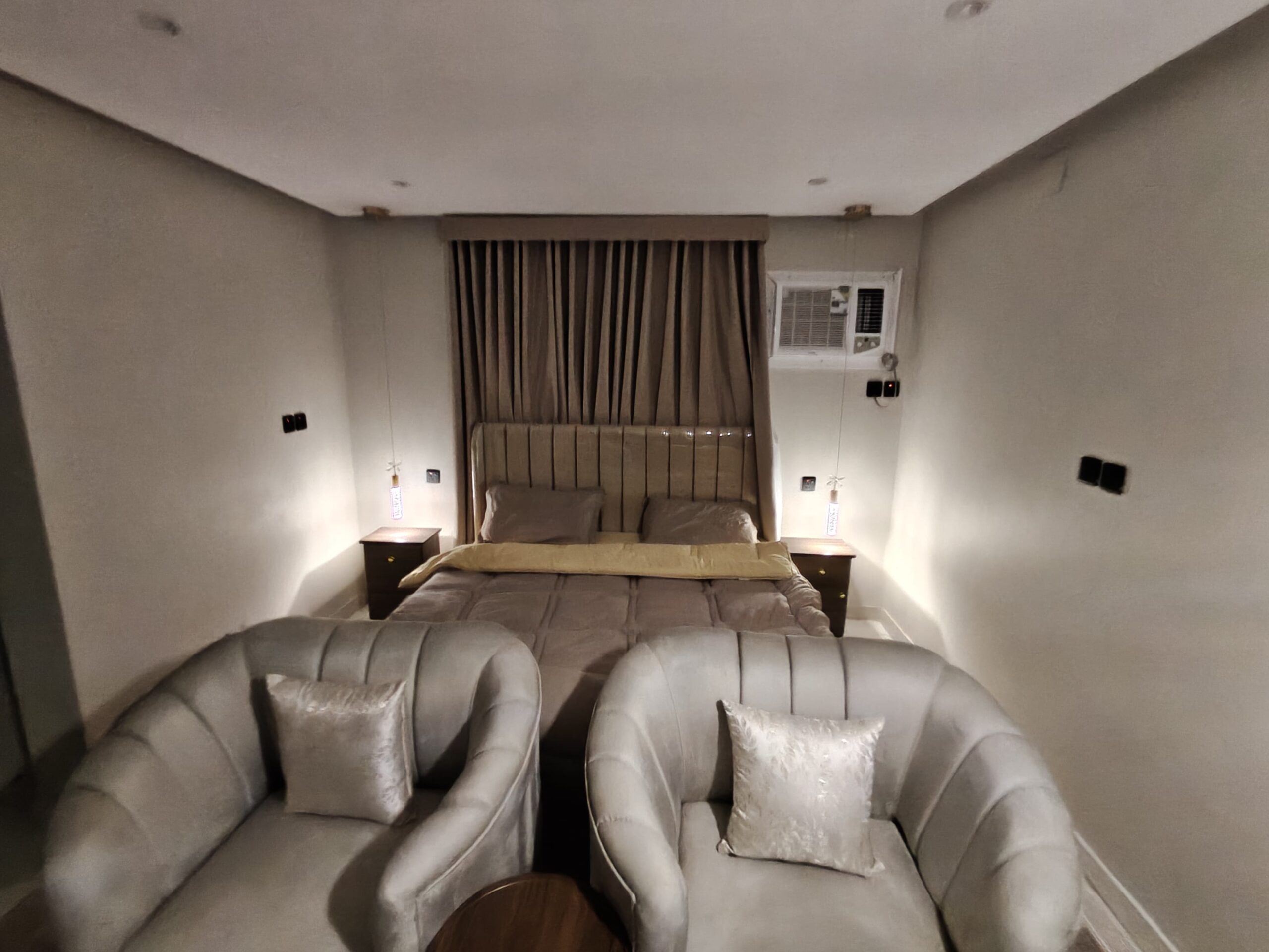 Cozy Luxury Hotel-Style Apartment in Madinah