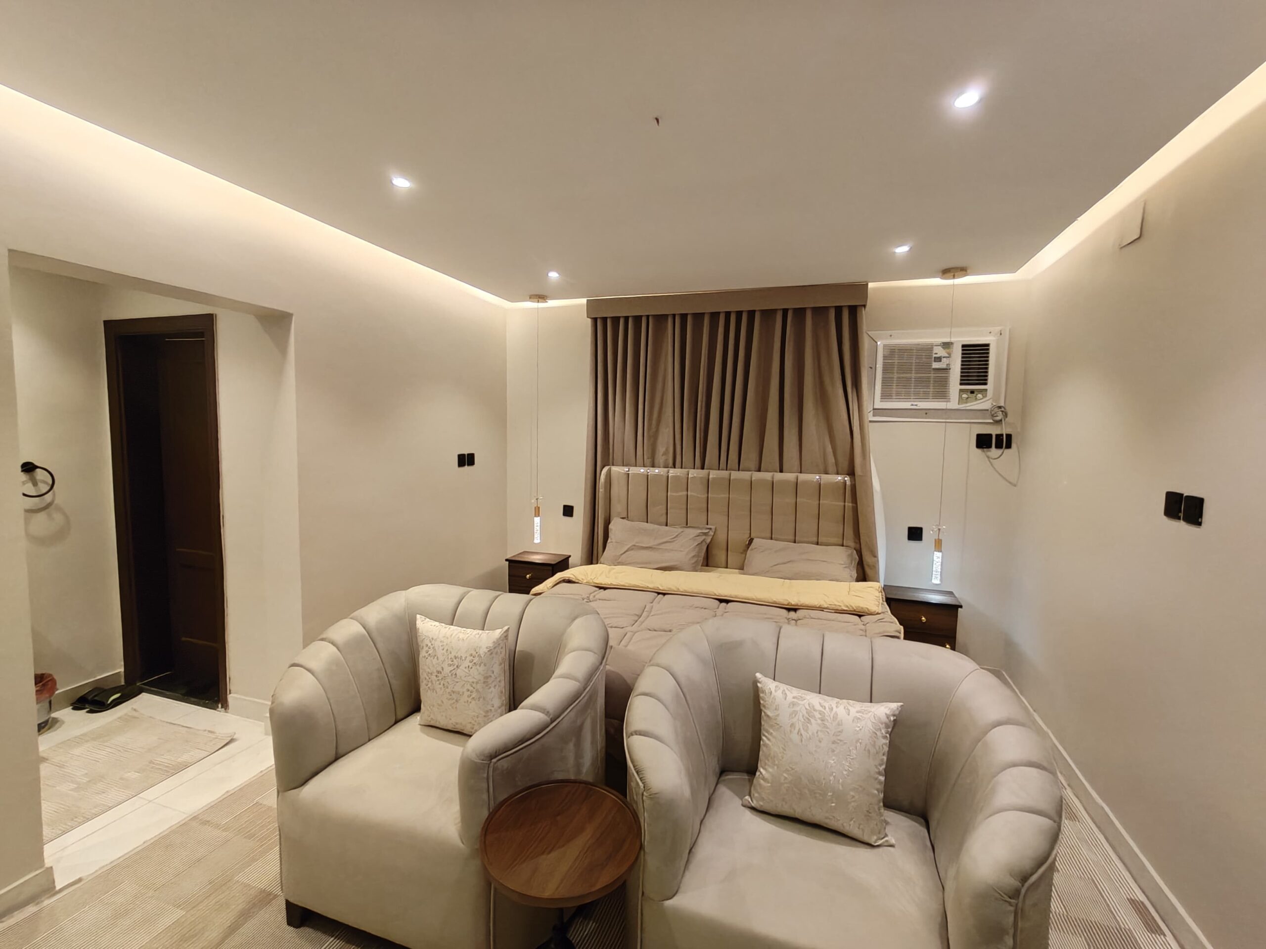 Cozy Luxury Hotel-Style Apartment in Madinah