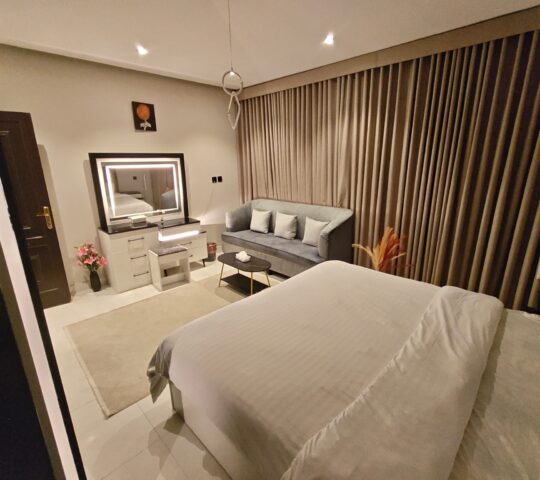Premium Hotel-Style Apartment for Daily Rent – Madinah